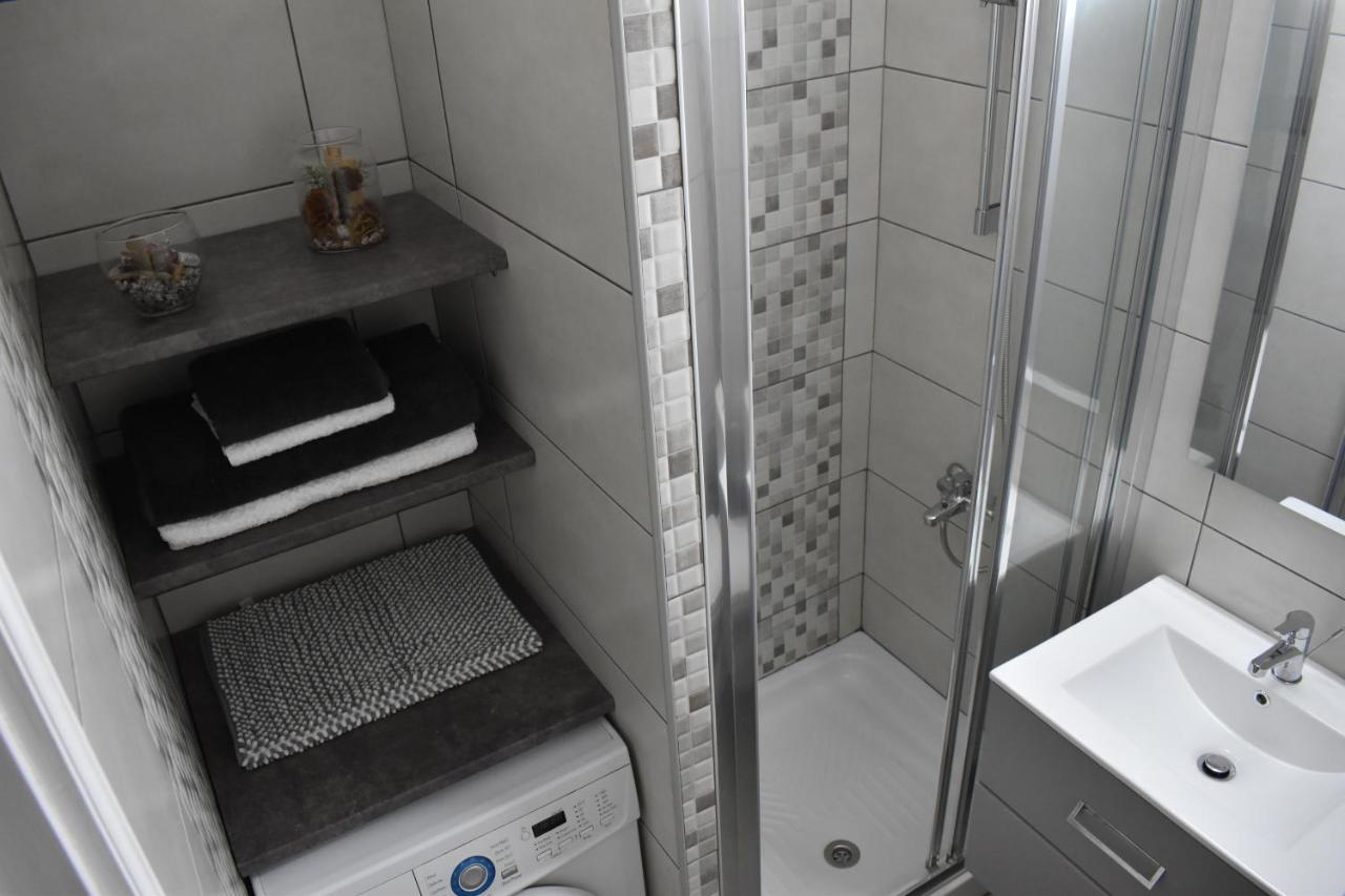 Marias Apartment - In City Centre,Near Beach Lárnaka Kültér fotó