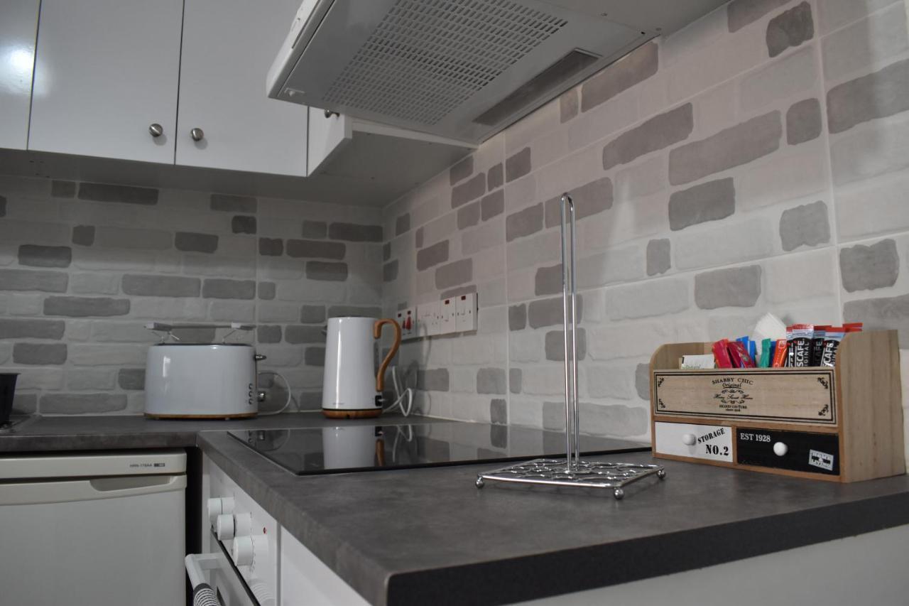 Marias Apartment - In City Centre,Near Beach Lárnaka Kültér fotó